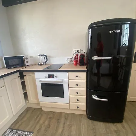 Apartment Maisonnette Type Climatisee Avec Terrasse Exterieure Et Barbecue