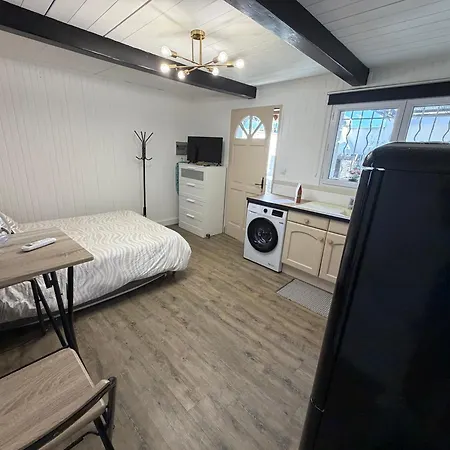 Appartement Maisonnette Classee 2 Etoiles De Type Climatisee Avec Terrasse Exterieure Et Barbecue